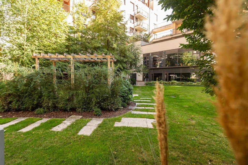 דירה Flat On Corvin Promenade With Big Balcony *